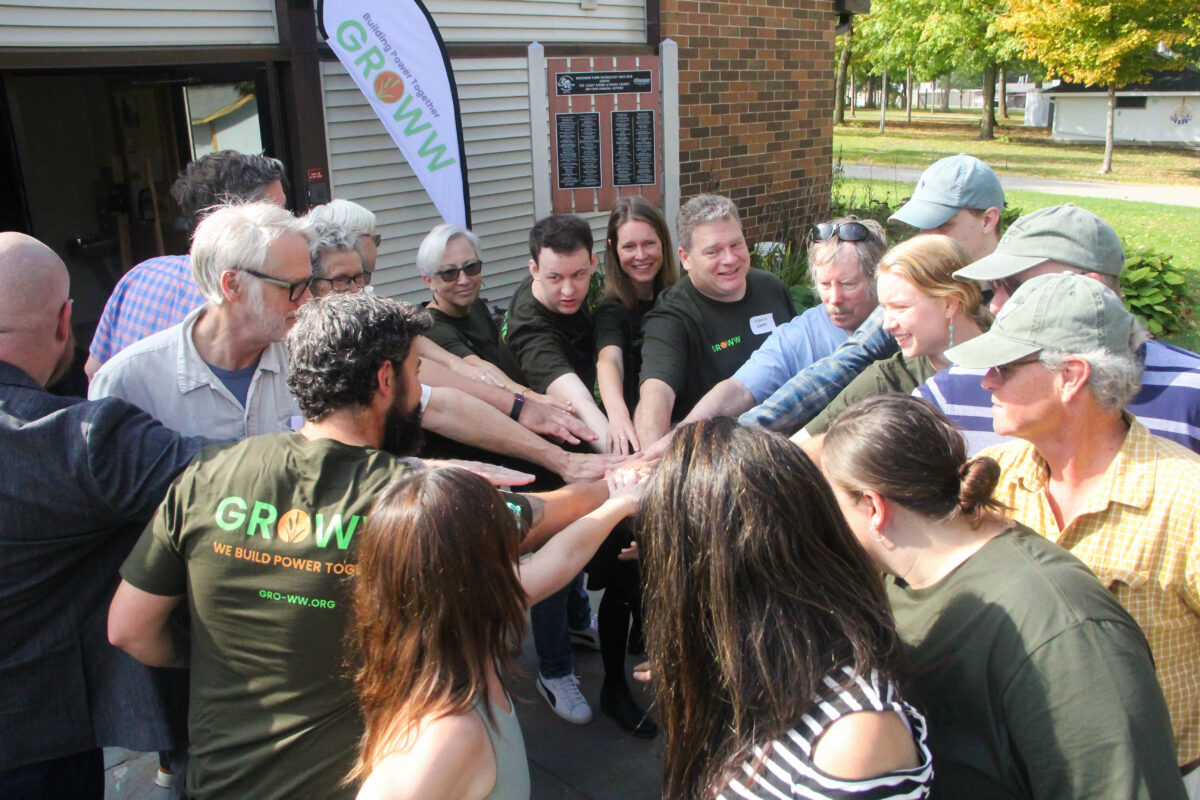 GROWW Education Hands In